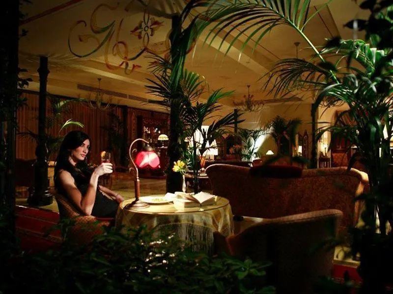 Liberty Hotel Katania 4*,